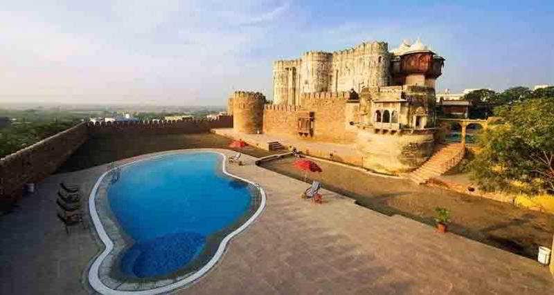 Atulya Fort Khejarla Luaran gambar