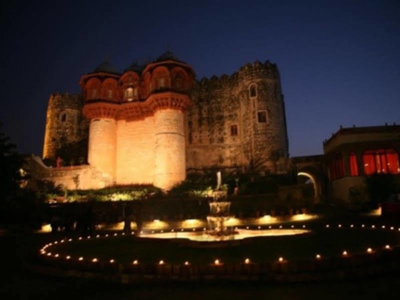 Atulya Fort Khejarla Luaran gambar