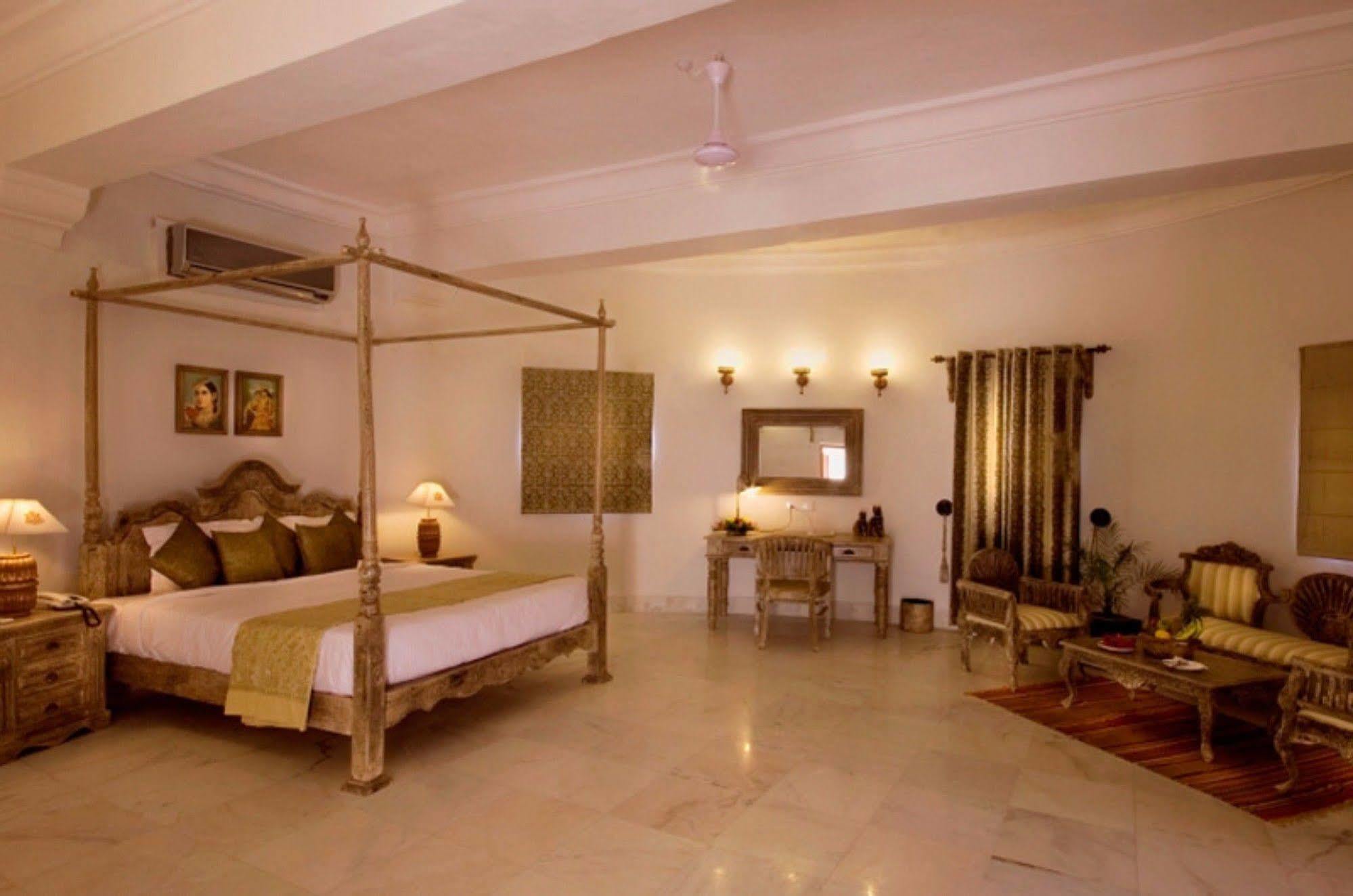 Atulya Fort Khejarla Luaran gambar